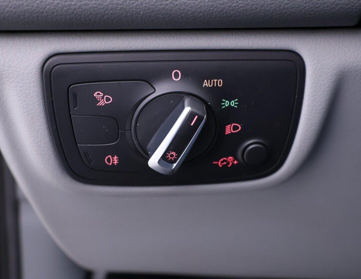 Audi A6 Kombi 3,0 l 180 kw