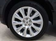 Land Rover Range Rover SUV / Terénní 4,4 l 250 kw