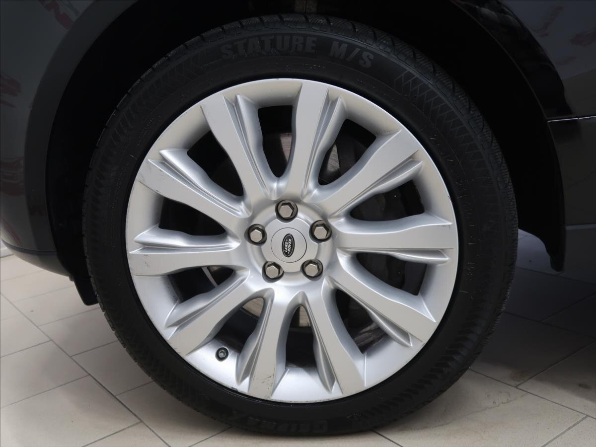 Land Rover Range Rover SUV / Terénní 4,4 l 250 kw