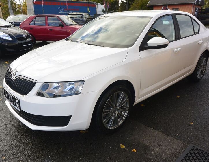 Škoda Octavia 1