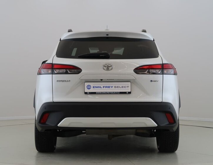 Toyota Corolla Cross Hatchback 2,0 l 112 kw