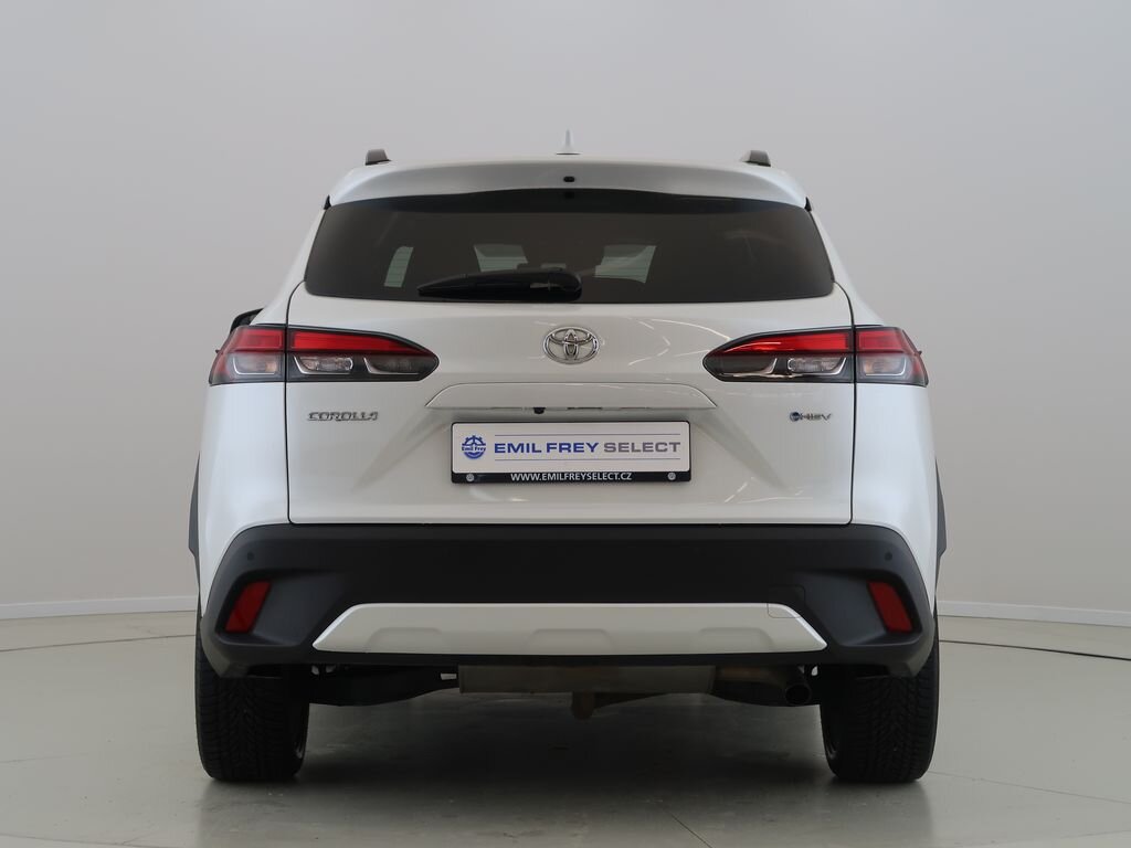 Toyota Corolla Cross Hatchback 2,0 l 112 kw