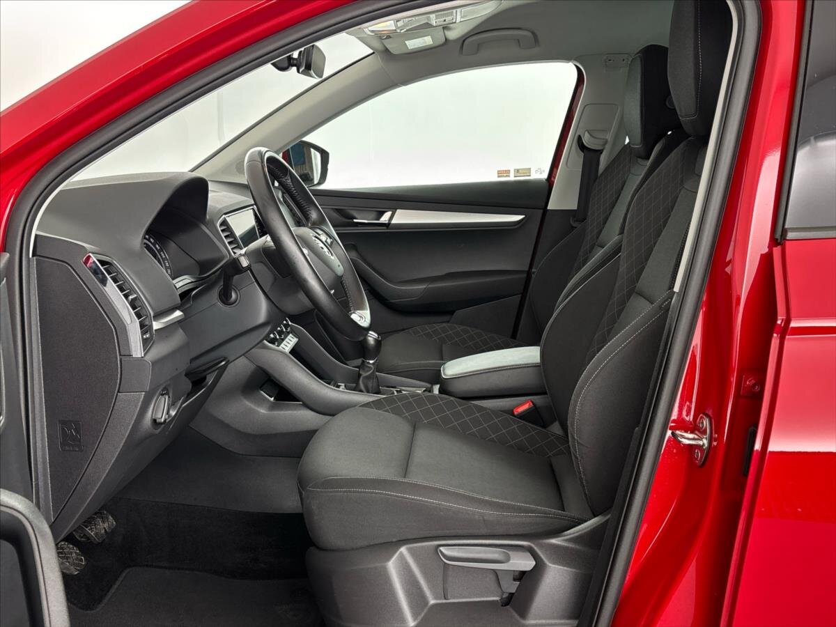 Škoda Karoq SUV / Terénní 2,0 l 85 kw