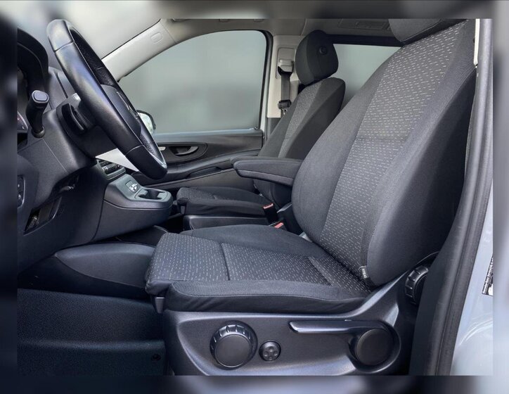 Mercedes-Benz Vito 10