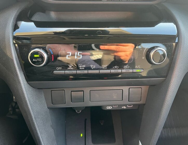 Toyota Yaris Cross SUV / Terénní 1,5 l 68 kw