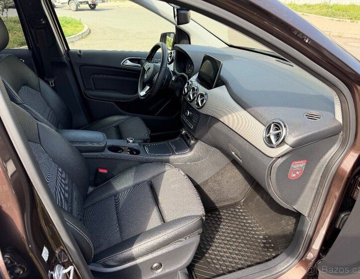 Mercedes-Benz Třídy B Kombi 0,0 130 kw