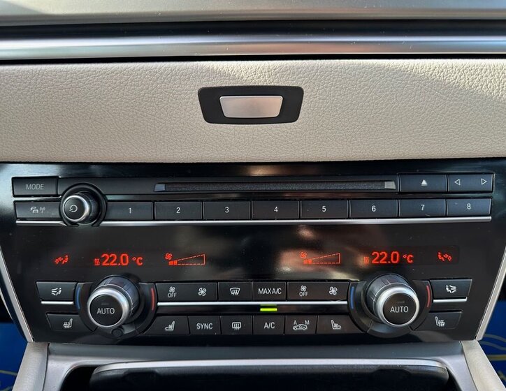 BMW Řada 5 Liftback 3,0 l 230 kw