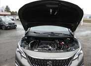 Peugeot 3008 SUV 1,6 l 121 kw