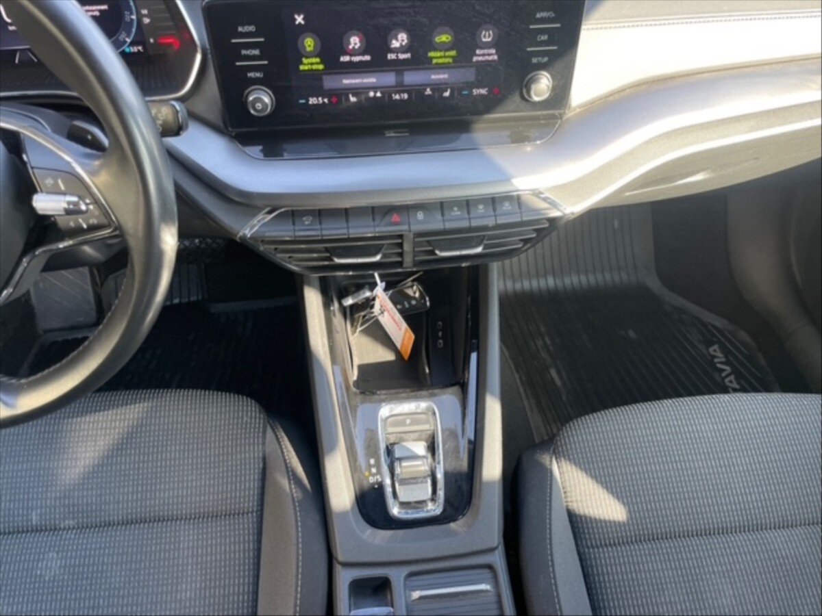 Škoda Octavia Kombi 2,0 l 110 kw