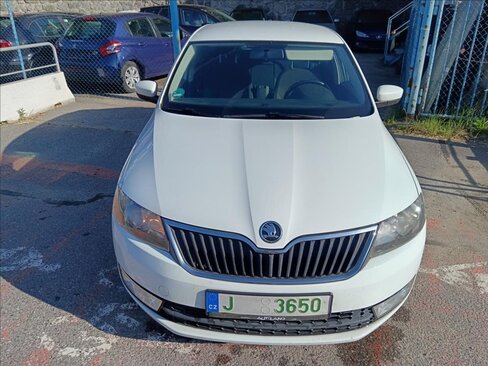 Škoda Rapid Hatchback 1,4 l 90 kw