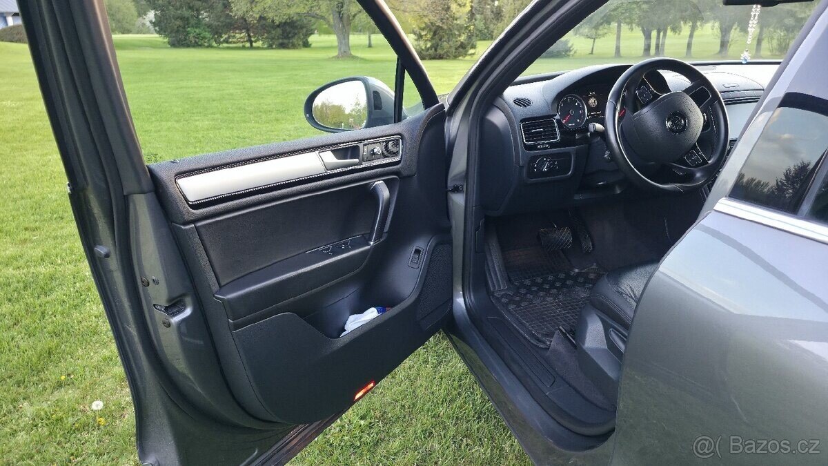 Volkswagen Touareg SUV / Terénní 0,0 139 kw