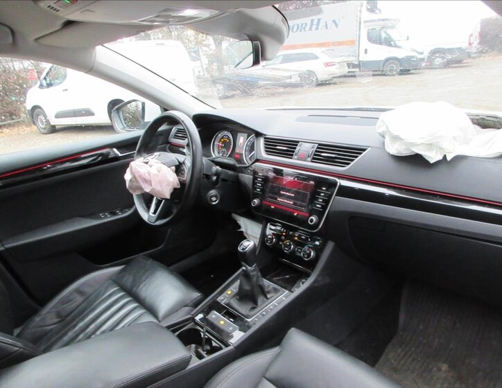 Škoda Superb Kombi 2,0 l 110 kw