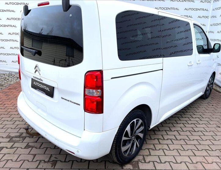 Citroën SpaceTourer 8