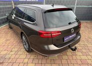 Volkswagen Passat Kombi 2,0 l 140 kw