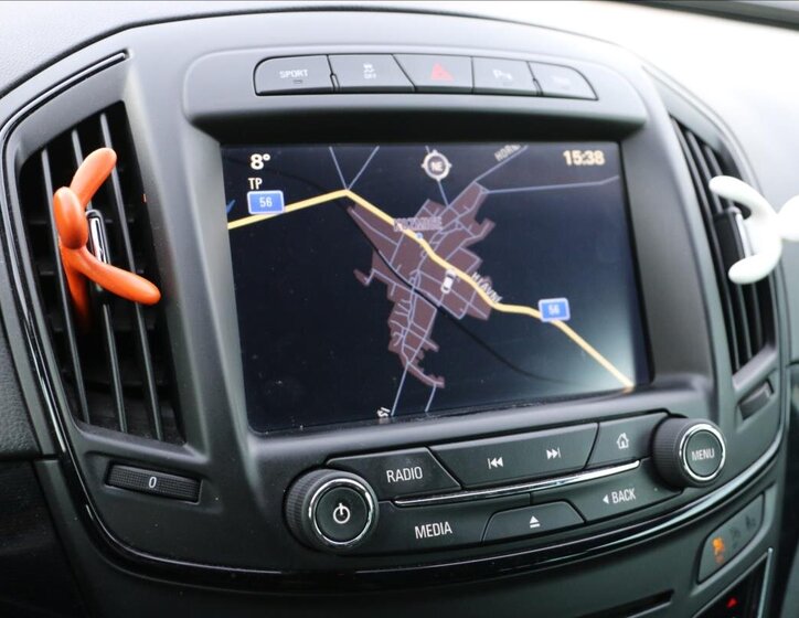 Opel Insignia Kombi 2,0 l 143 kw