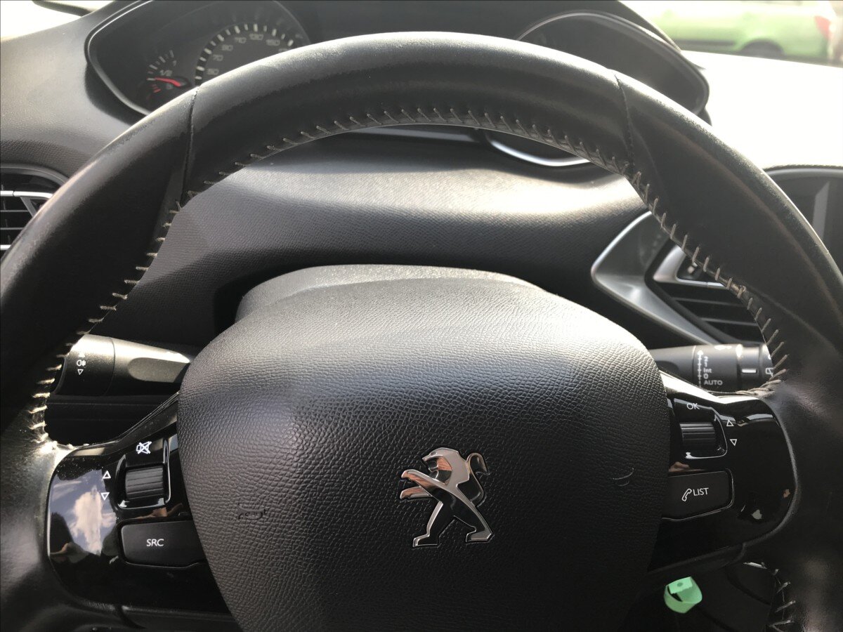 Peugeot 308 Kombi 1,5 l 75 kw