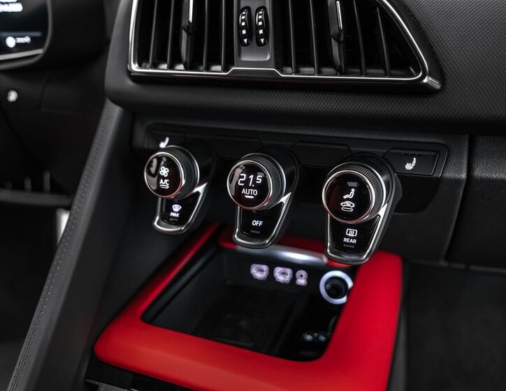 Audi R8 Kupé 5,2 l 419 kw