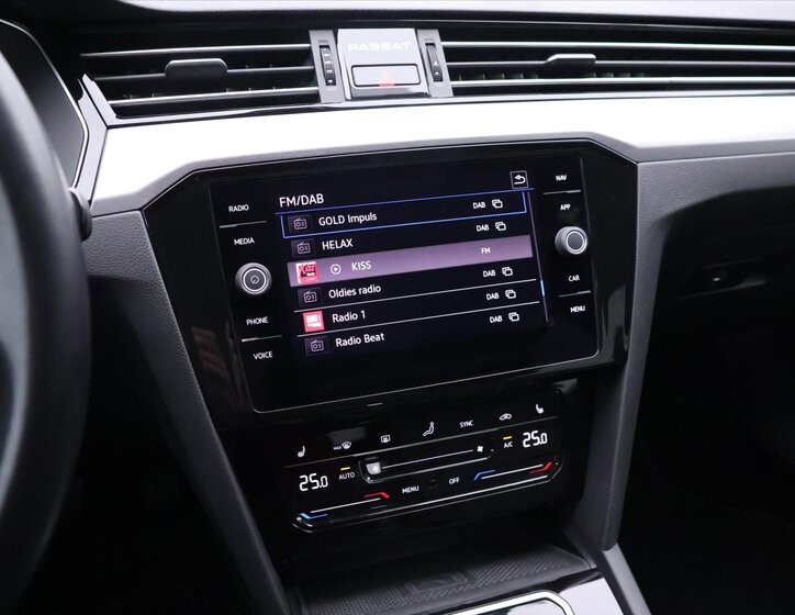 Volkswagen Passat Kombi 2,0 l 110 kw