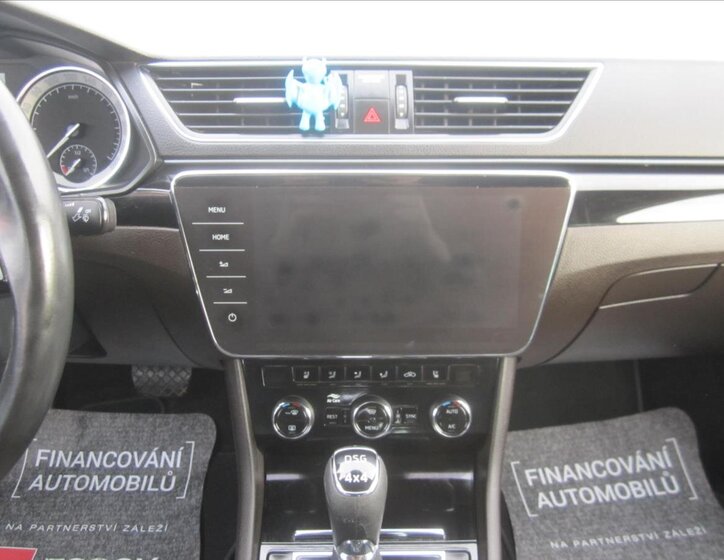 Škoda Superb Liftback 2,0 l 200 kw