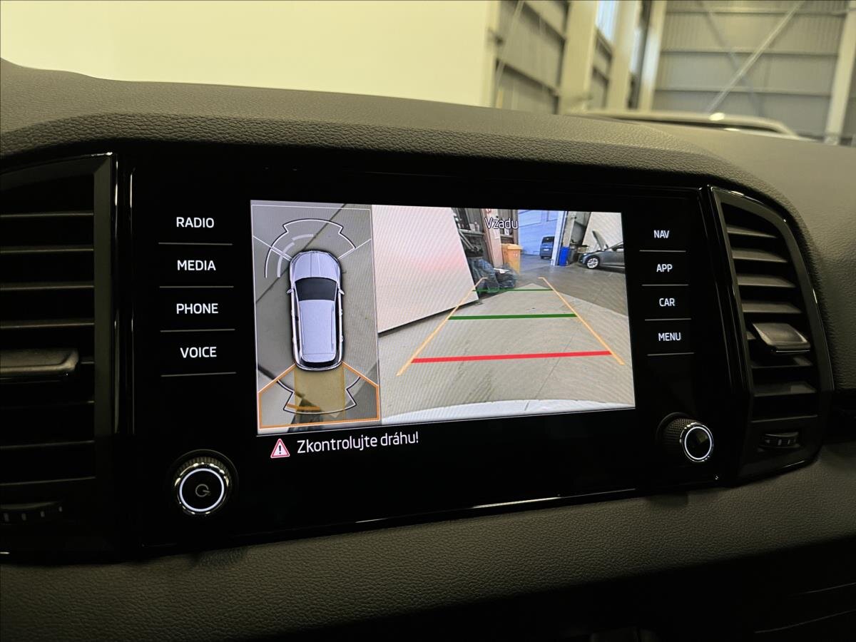 Škoda Karoq SUV 1,5 l 110 kw