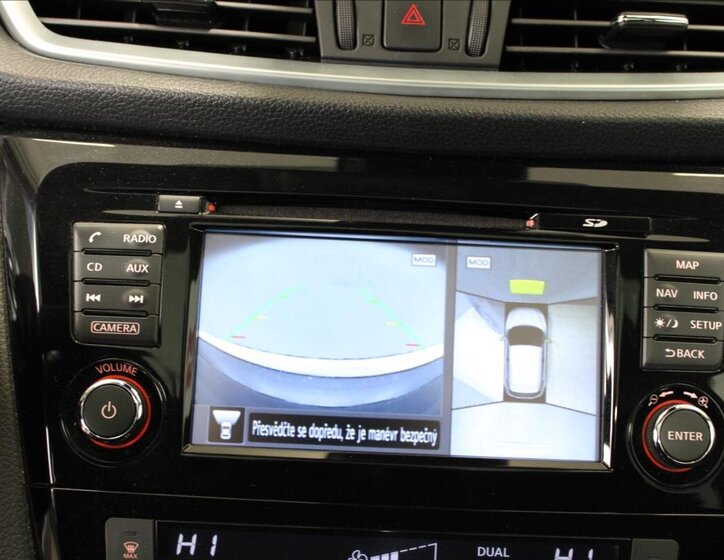 Nissan Qashqai SUV / Terénní 1,6 l 96 kw