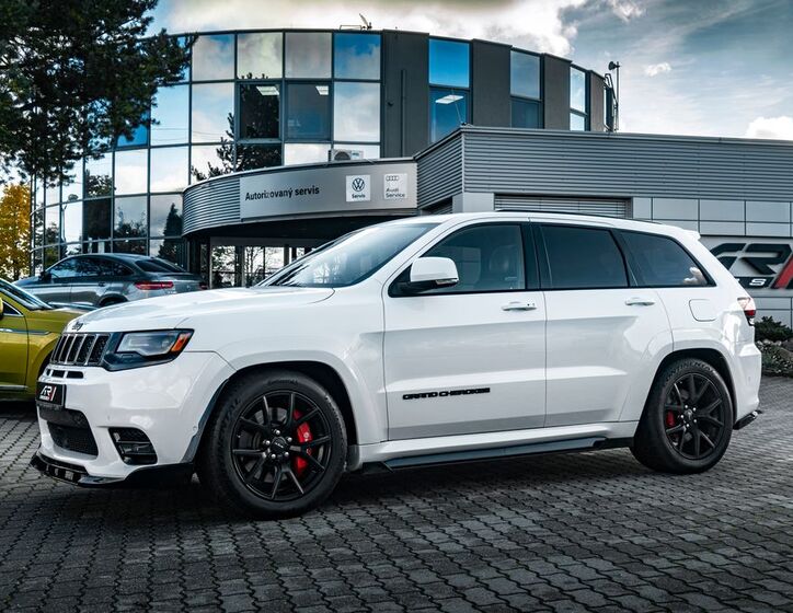 Jeep Grand Cherokee 32