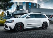 Jeep Grand Cherokee 32