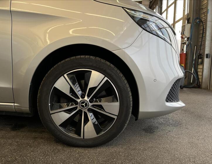 Mercedes-Benz Třídy V 25