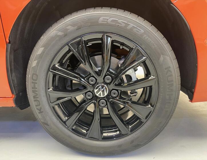 Volkswagen Multivan 27