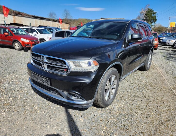 Dodge Durango SUV / Terénní 5,7 l 265 kw