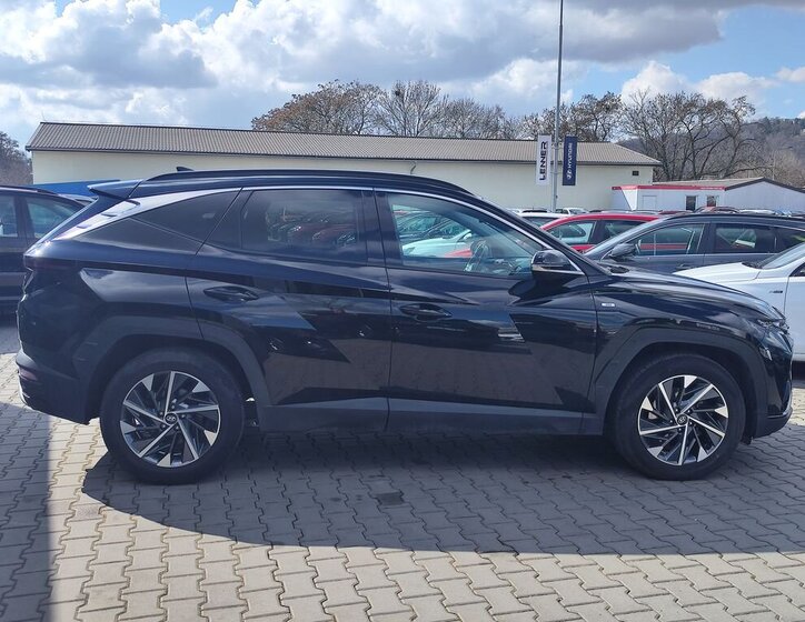 Hyundai Tucson SUV / Terénní 1,6 l 110 kw