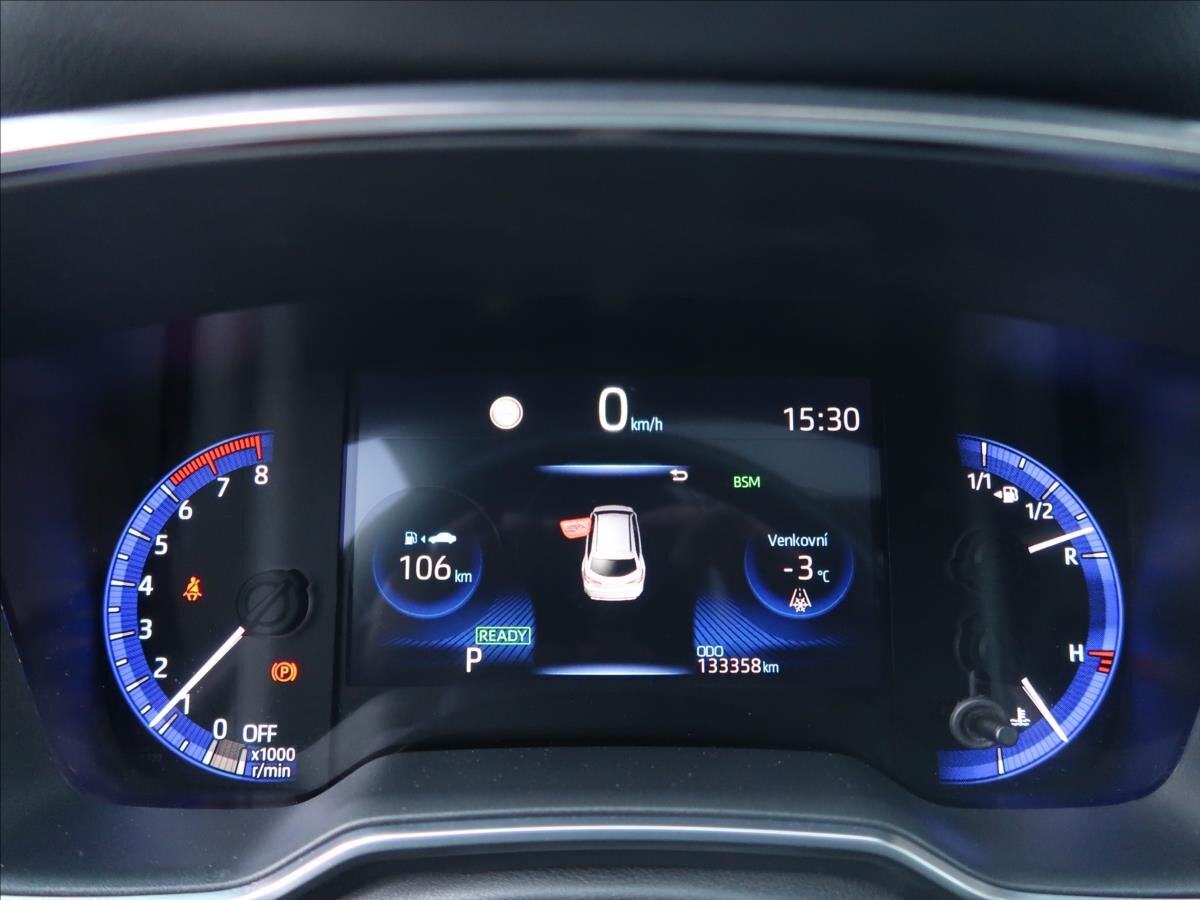 Toyota Corolla Kombi 2,0 l 132 kw