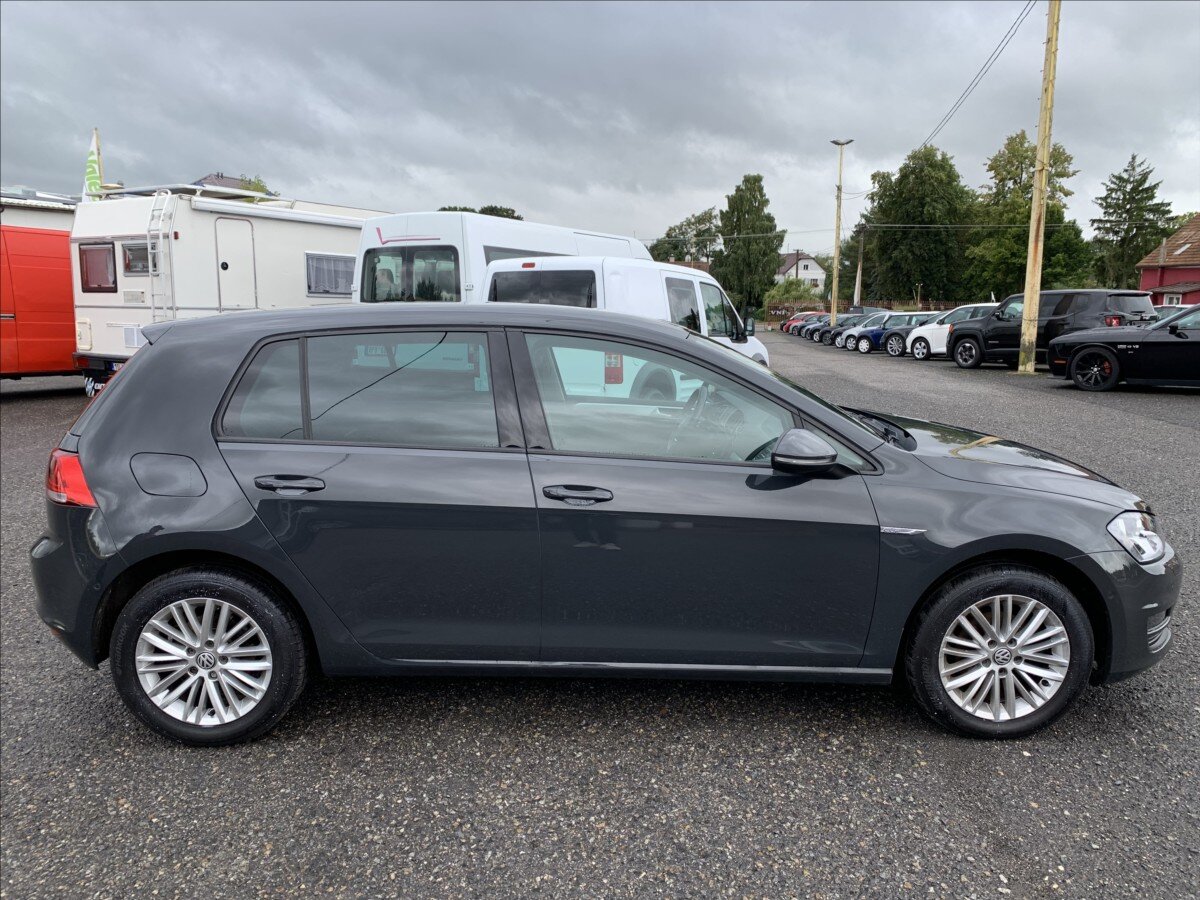 Volkswagen Golf Hatchback 1,2 l 81 kw