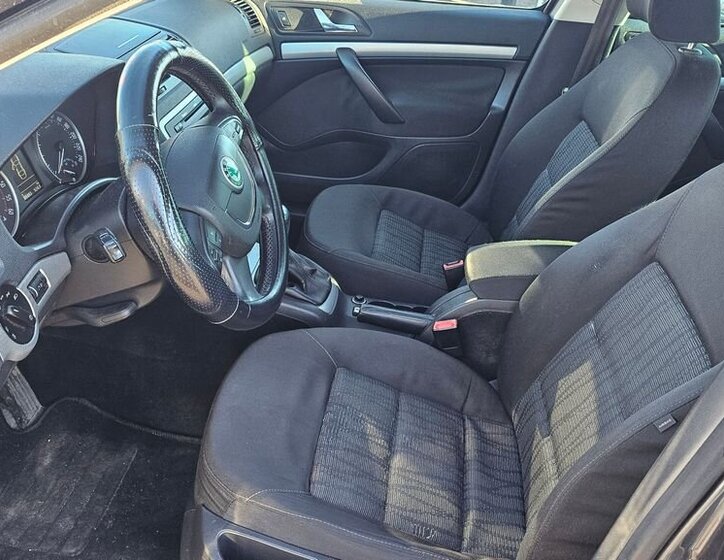 Škoda Octavia Kombi 1,6 l 77 kw