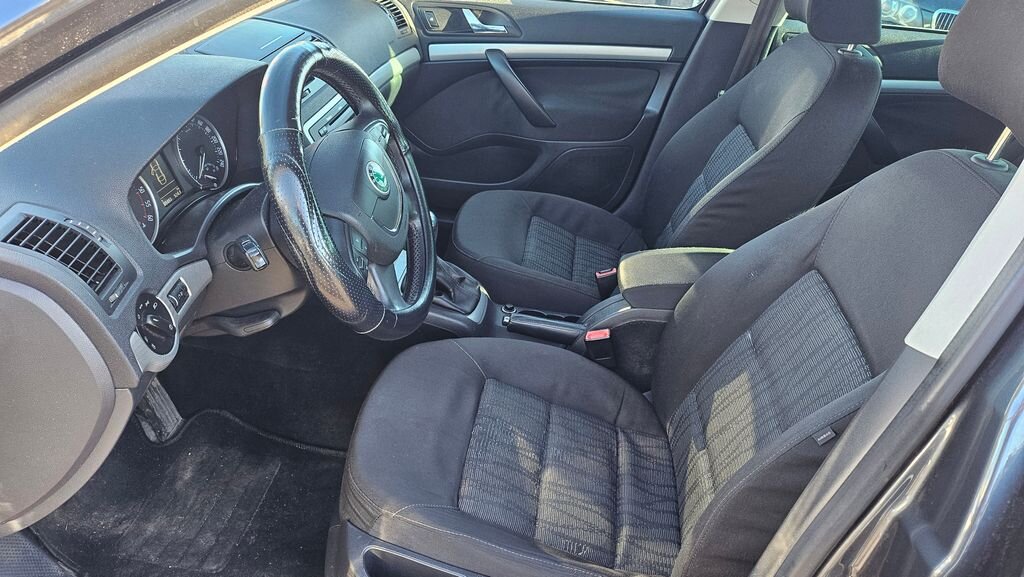 Škoda Octavia Kombi 1,6 l 77 kw