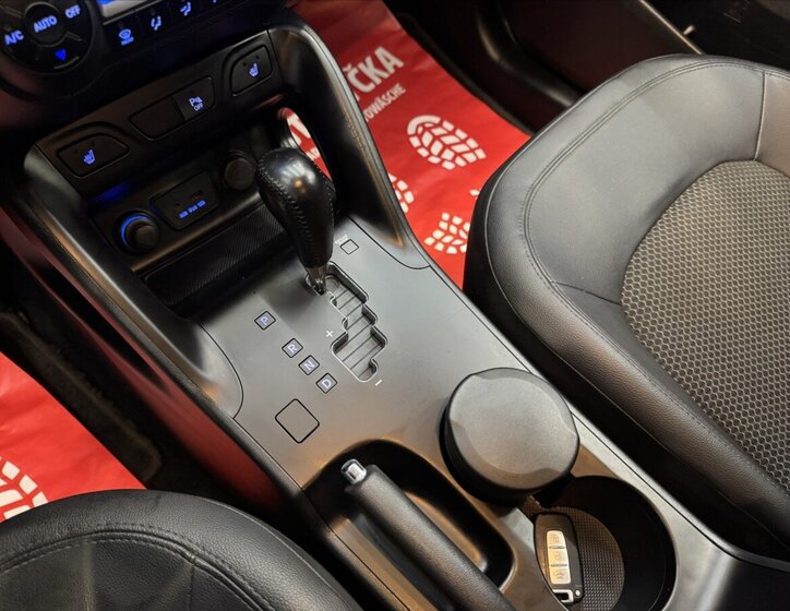 Hyundai ix35 SUV 2,0 l 122 kw