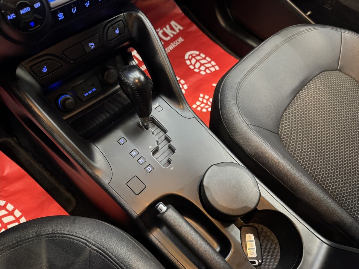 Hyundai ix35 SUV 2,0 l 122 kw