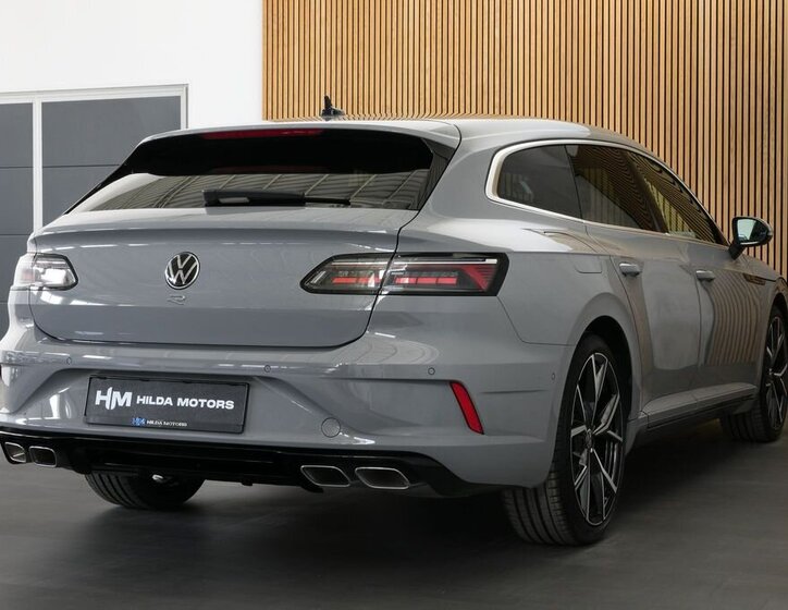Volkswagen Arteon Kombi 2,0 l 235 kw