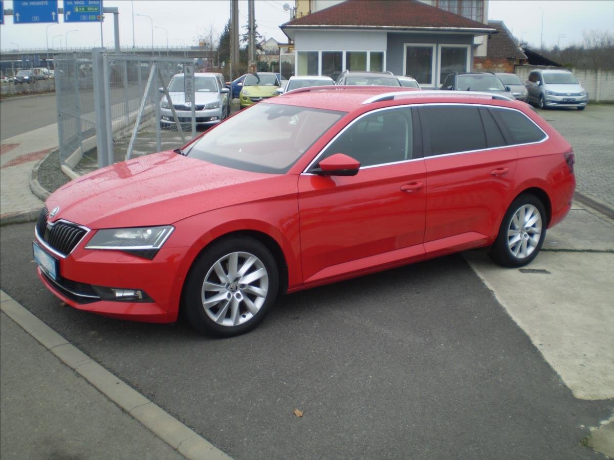 Škoda Superb