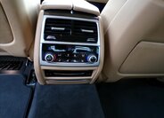 BMW Řada 7 Sedan 3,0 l 195 kw
