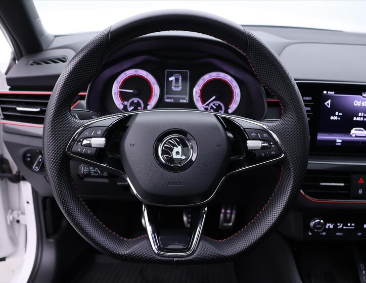 Škoda Kamiq SUV 1,5 l 110 kw