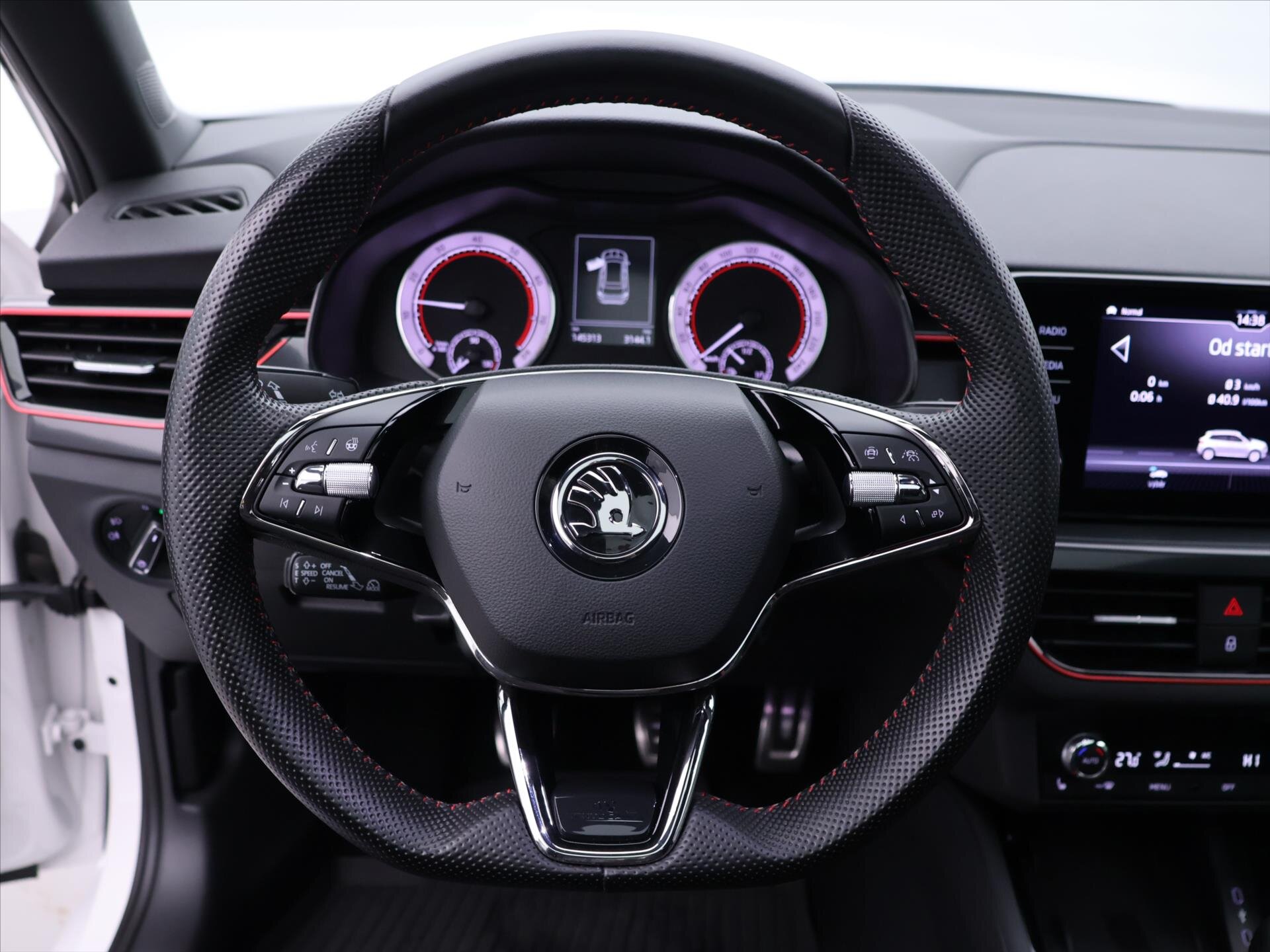 Škoda Kamiq SUV 1,5 l 110 kw