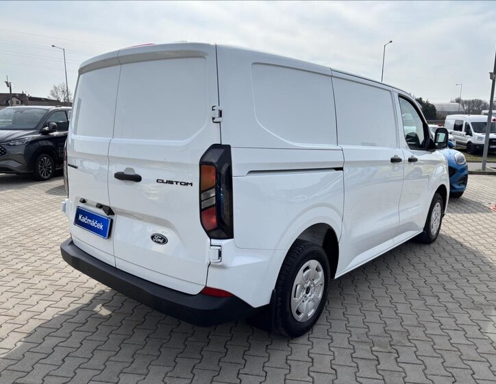 Ford Transit Custom Skříň 2,0 l 100 kw