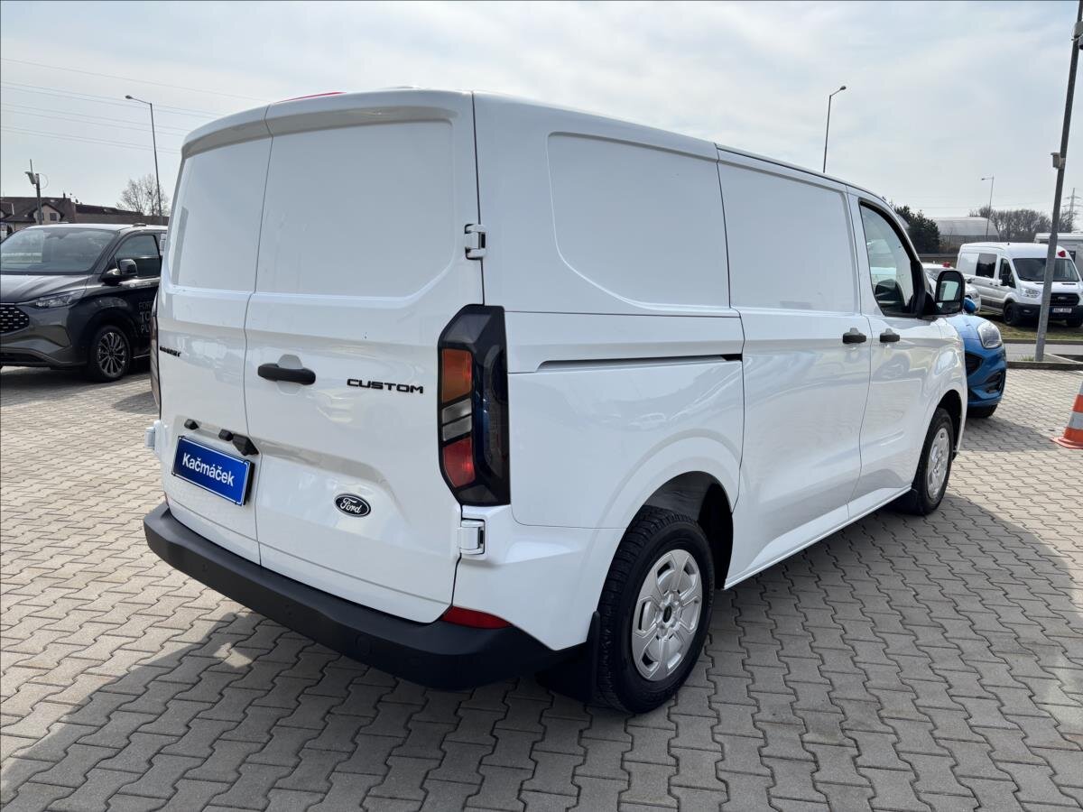 Ford Transit Custom Skříň 2,0 l 100 kw