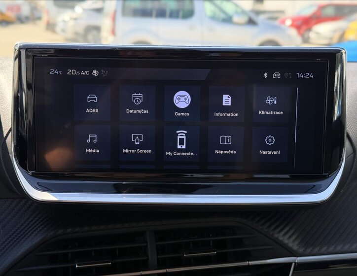 Peugeot 208 Hatchback 1,2 l 74 kw