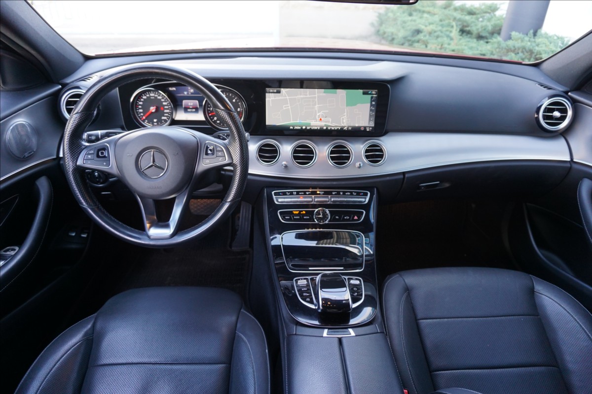 Mercedes-Benz Třídy E