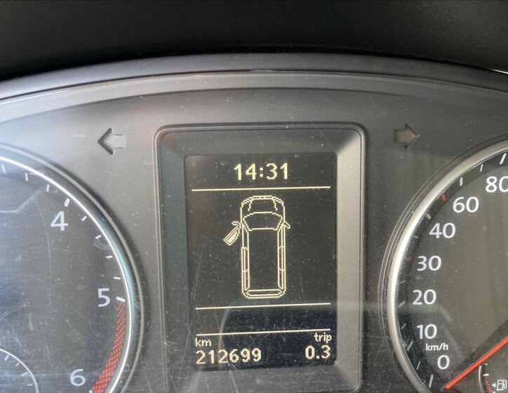 Volkswagen Caravelle 15