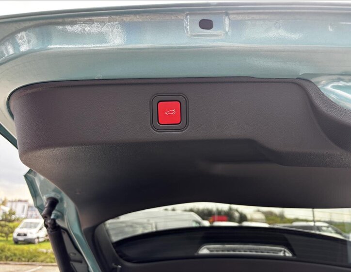 Fiat 600 SUV / Terénní 1,2 l 100 kw