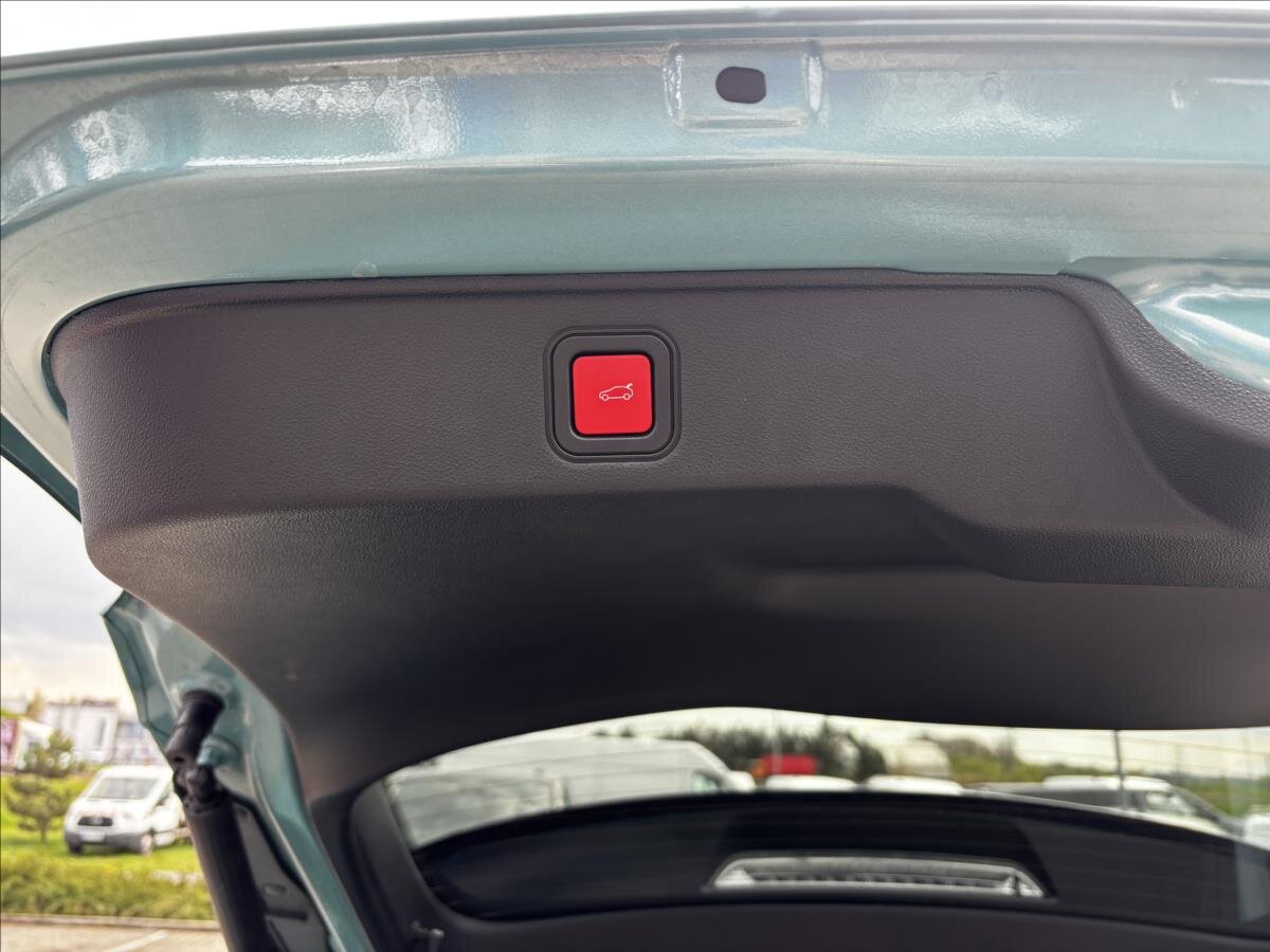 Fiat 600 SUV / Terénní 1,2 l 100 kw