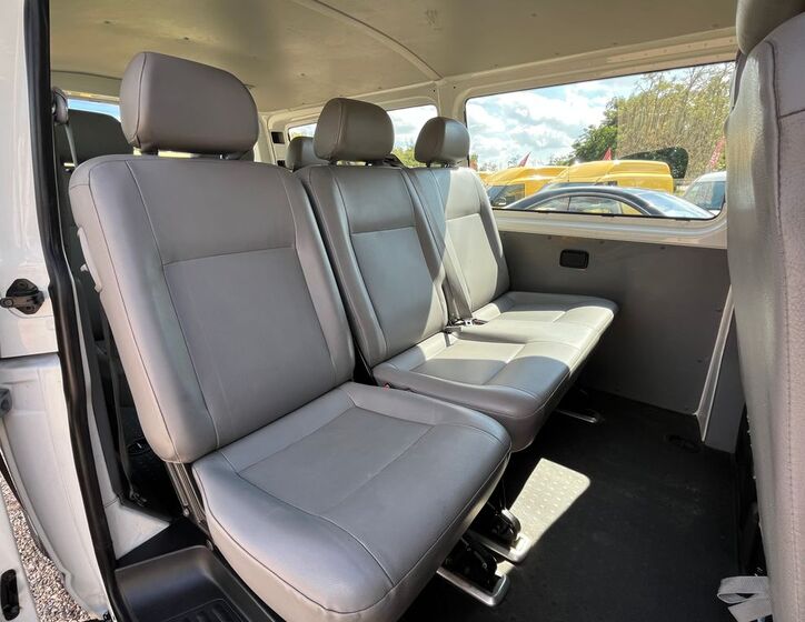 Volkswagen Transporter 16